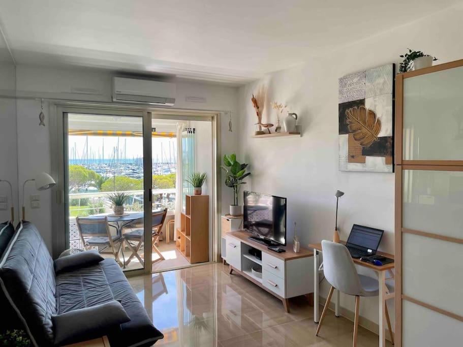 Studio Port Marina - Parking Prive, Climatise Au Ducal Villeneuve-Loubet Exterior photo